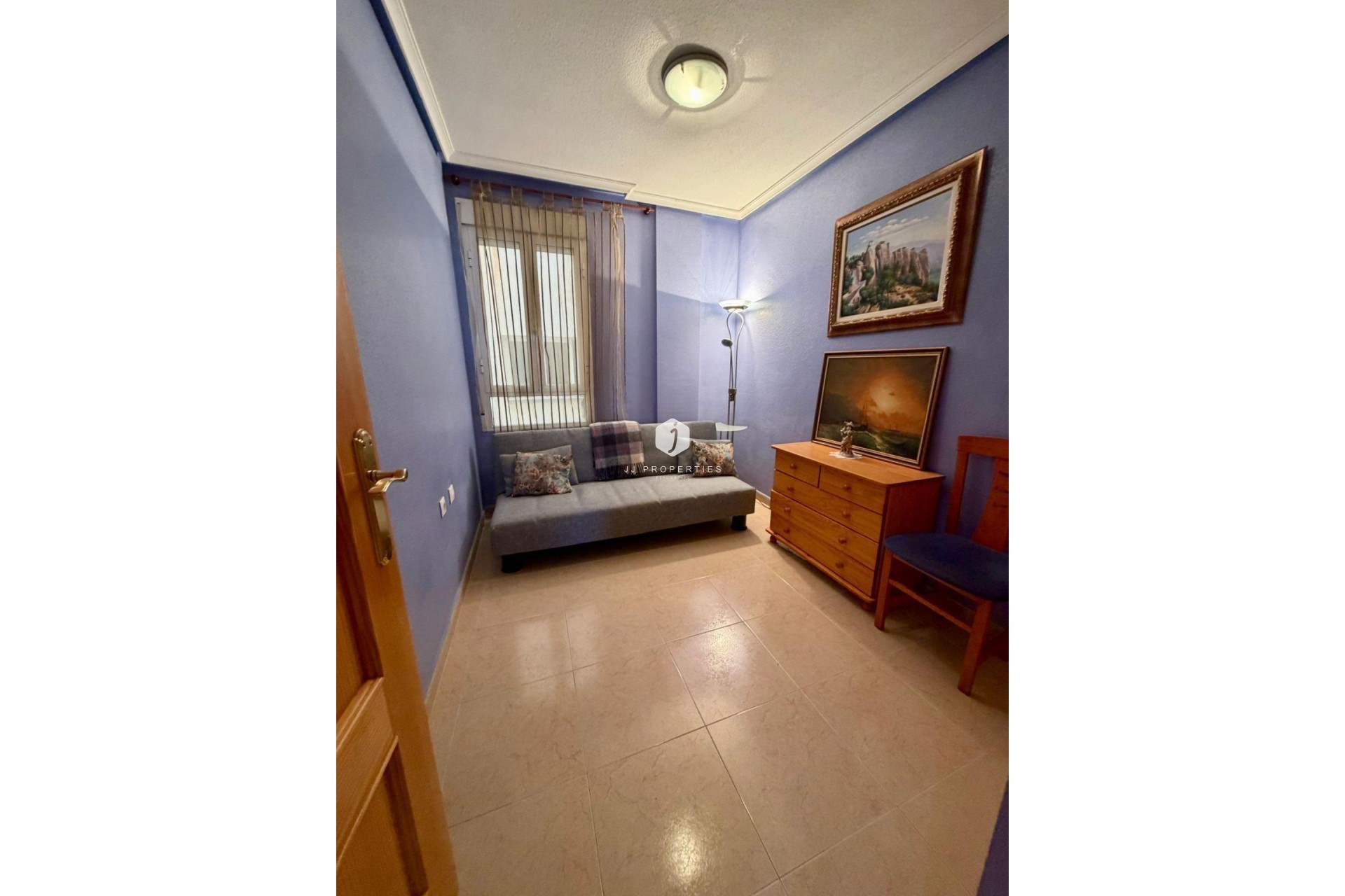 Tweedehands - Villa -
Torrevieja - Centro