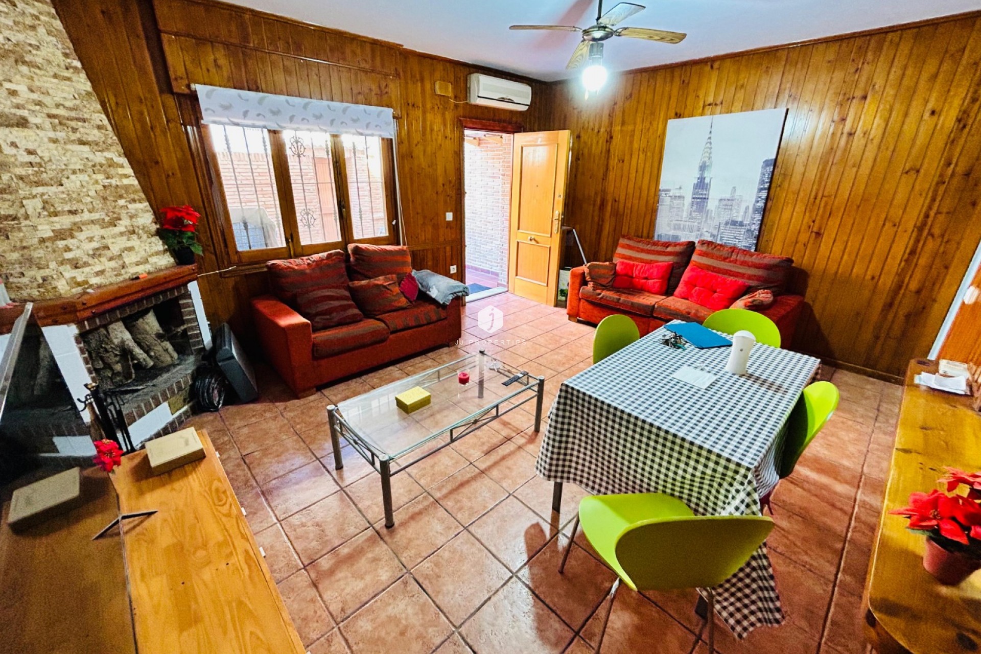 Tweedehands - Villa -
Torrevieja - Costa Blanca