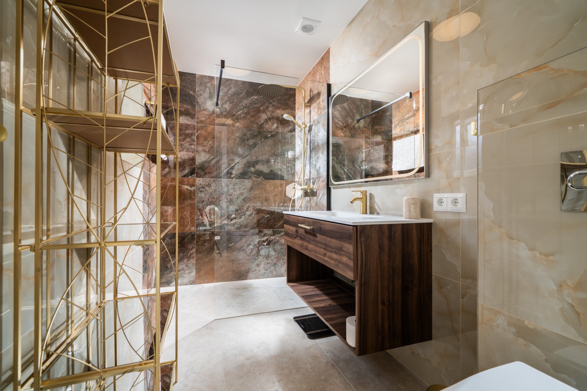 Tweedehands - Villa -
Torrevieja - Costa Blanca