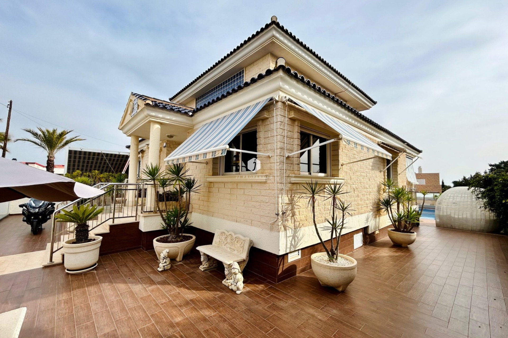 Tweedehands - Villa -
Torrevieja - Costa Blanca