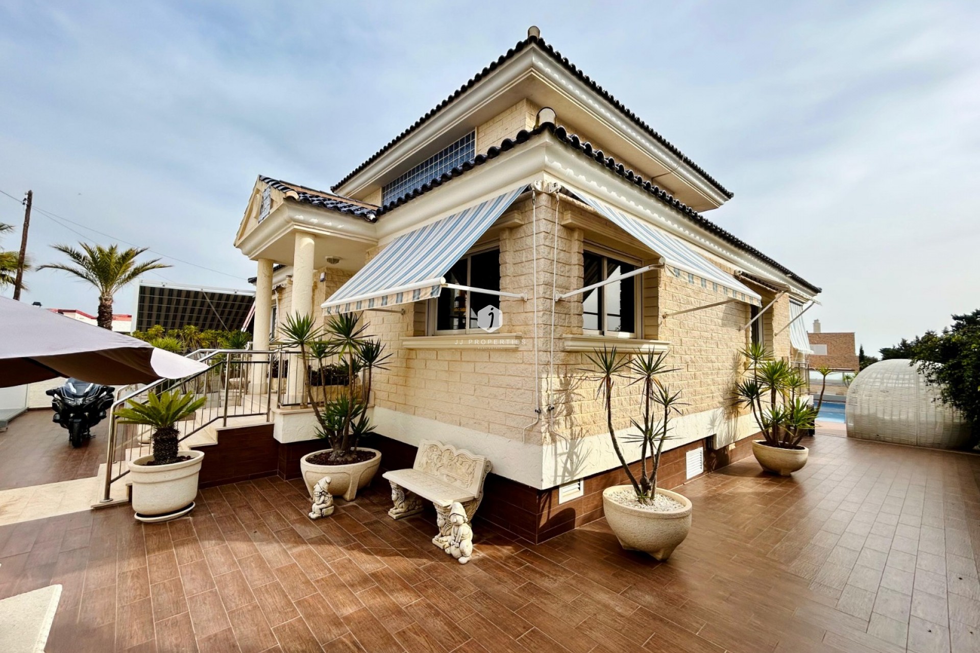 Tweedehands - Villa -
Torrevieja - Costa Blanca