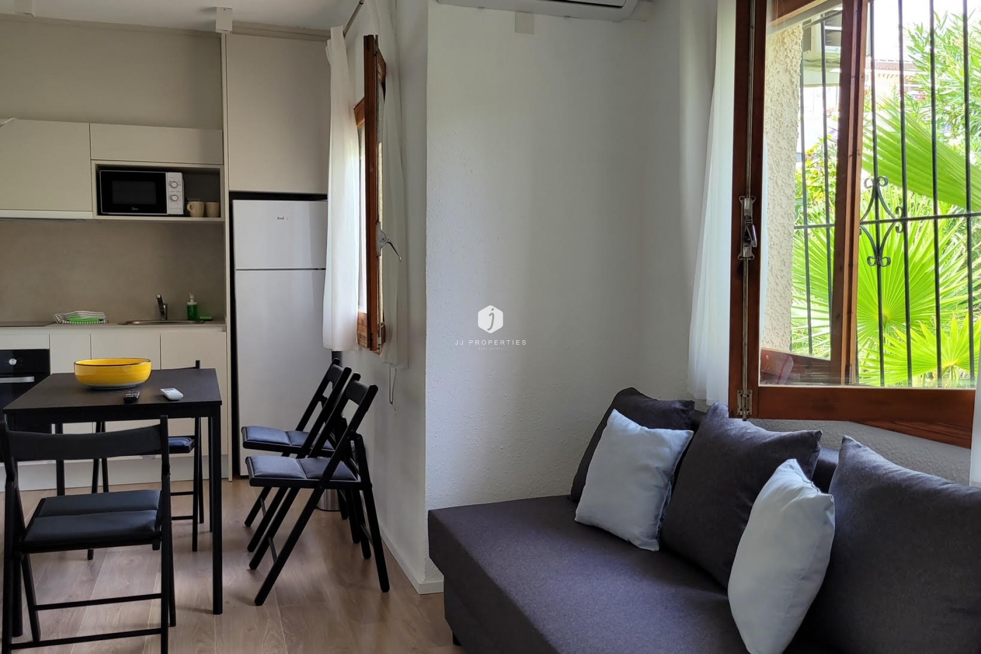 Tweedehands - Villa -
Torrevieja - Costa Blanca