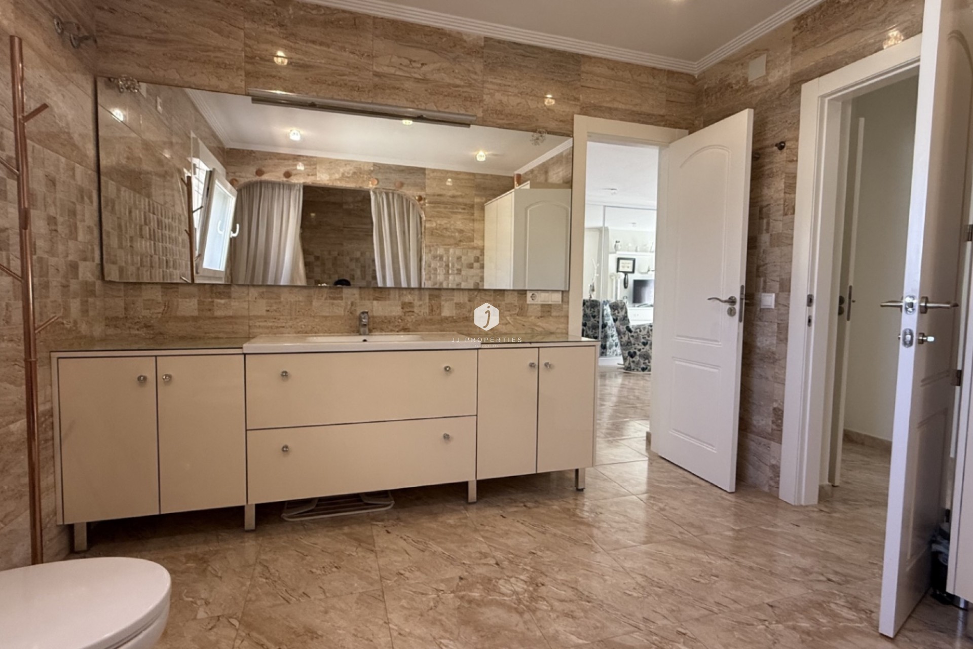 Tweedehands - Villa -
Torrevieja - Costa Blanca