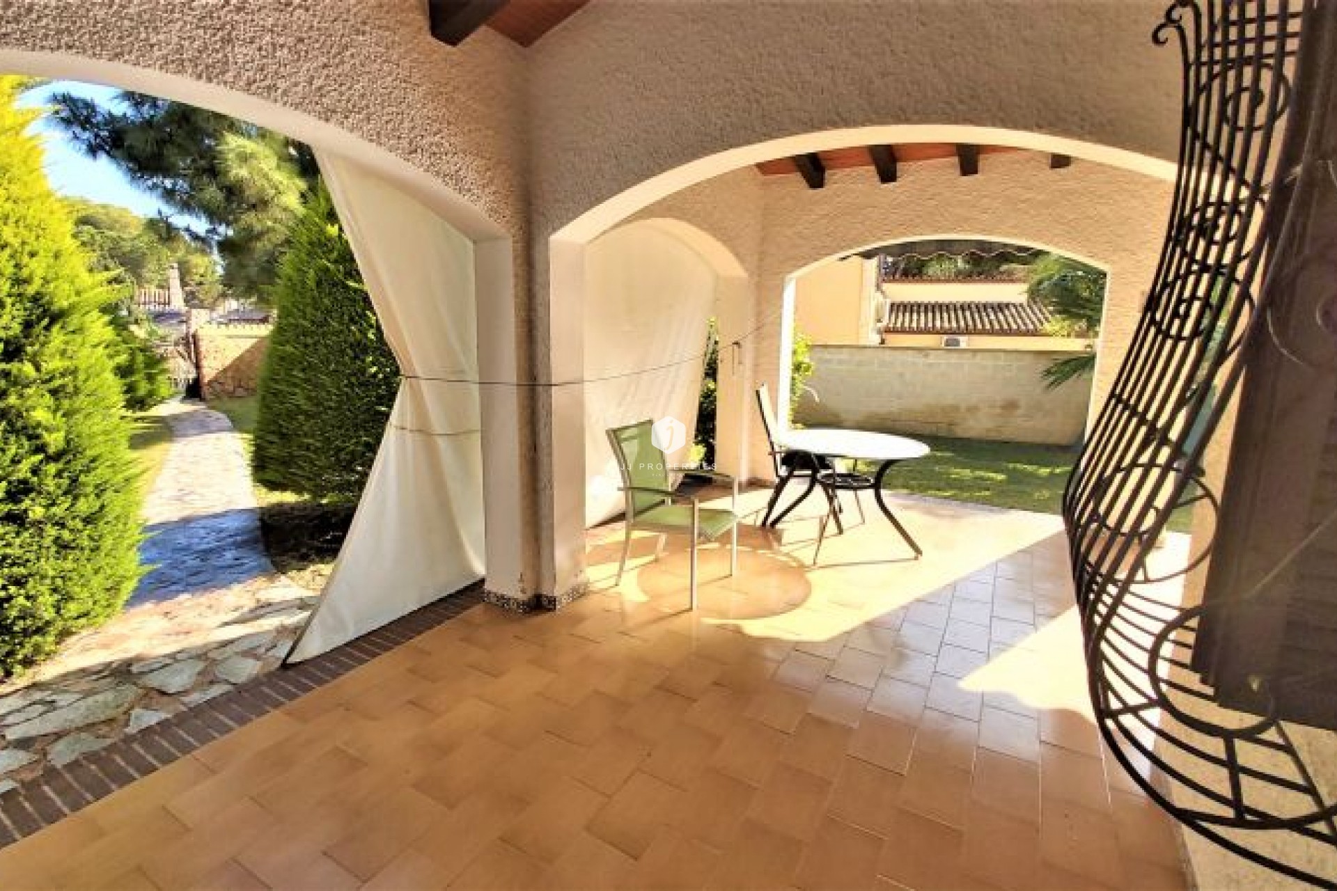 Tweedehands - Villa -
Torrevieja - Costa Blanca