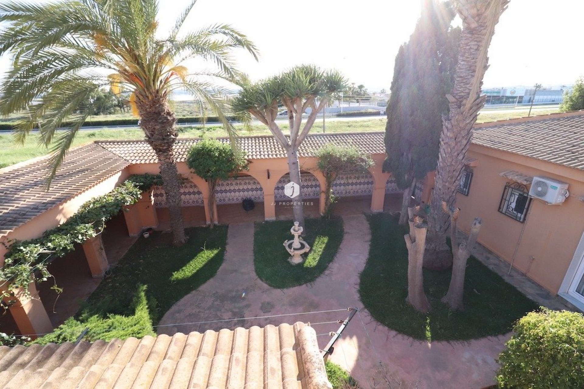 Tweedehands - Villa -
Torrevieja - Costa Blanca