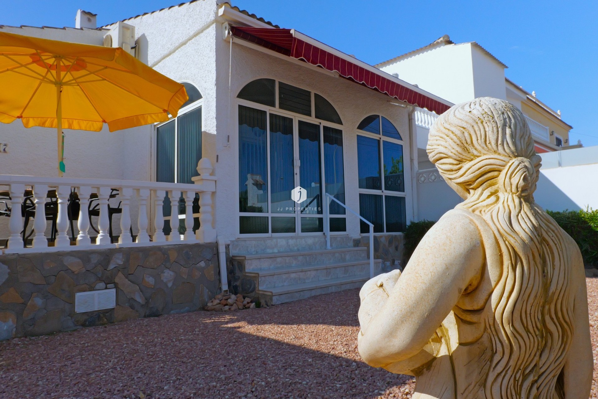 Tweedehands - Villa -
Torrevieja - Costa Blanca