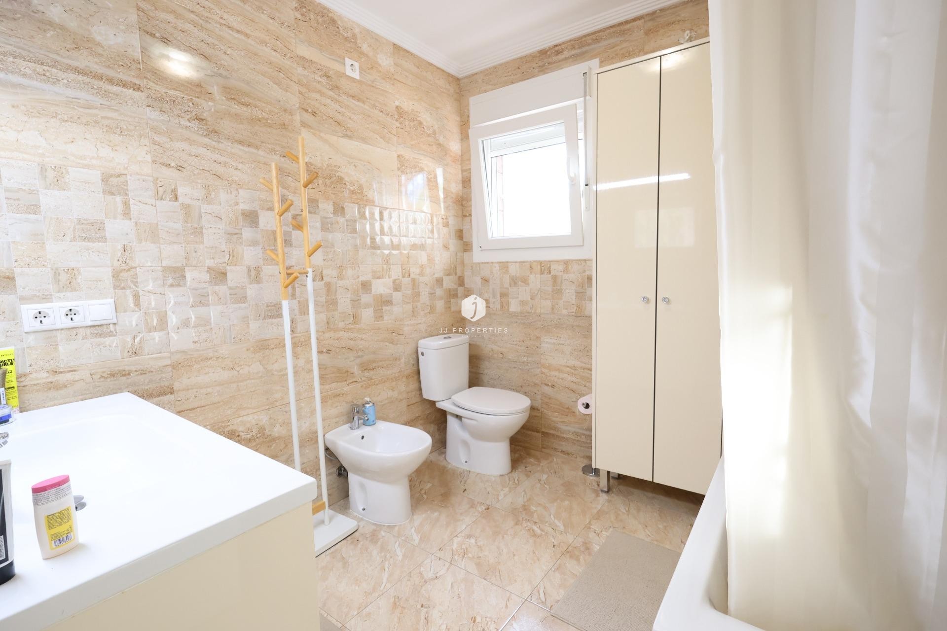 Tweedehands - Villa -
Torrevieja - Costa Blanca