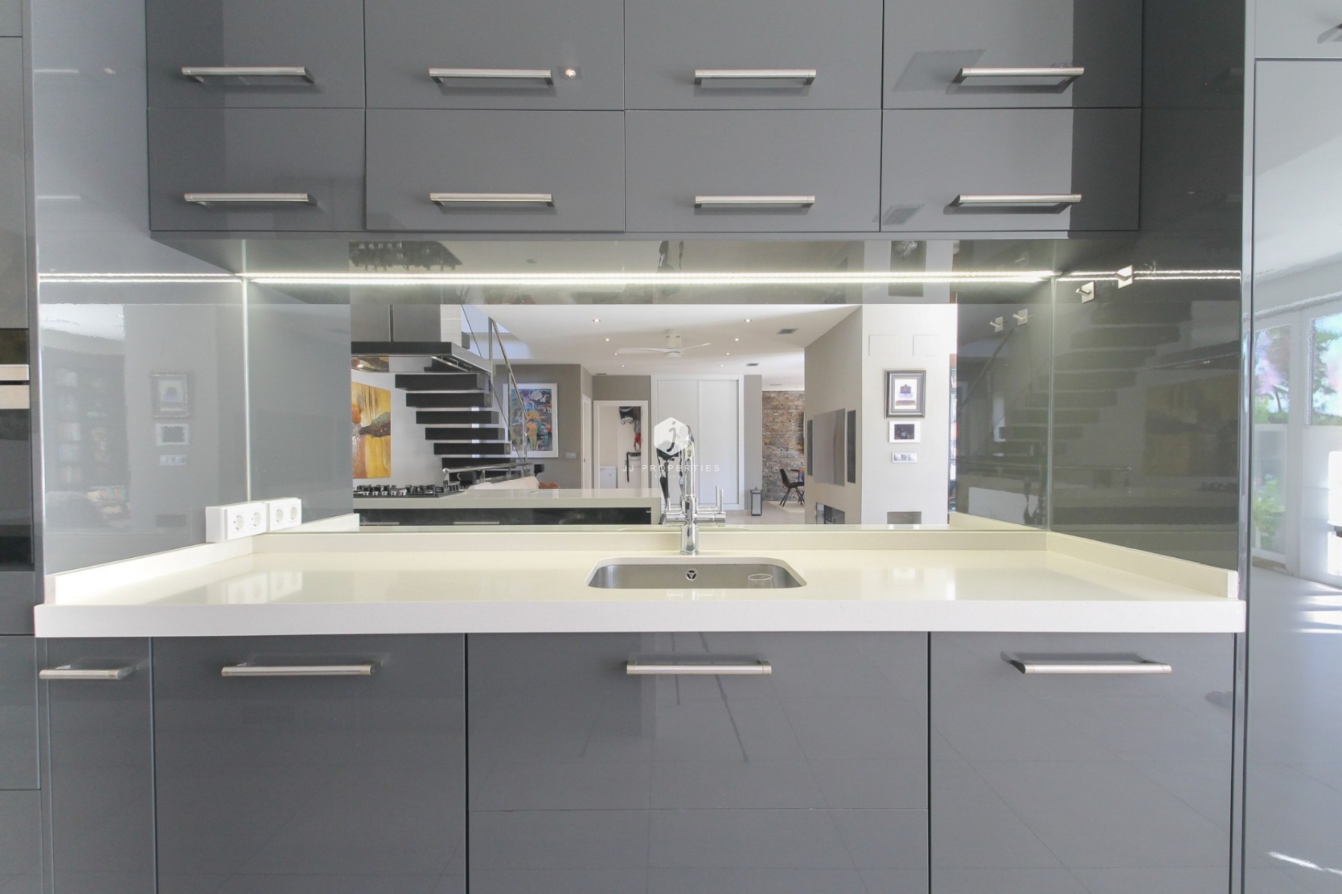 Tweedehands - Villa -
Torrevieja - Costa Blanca