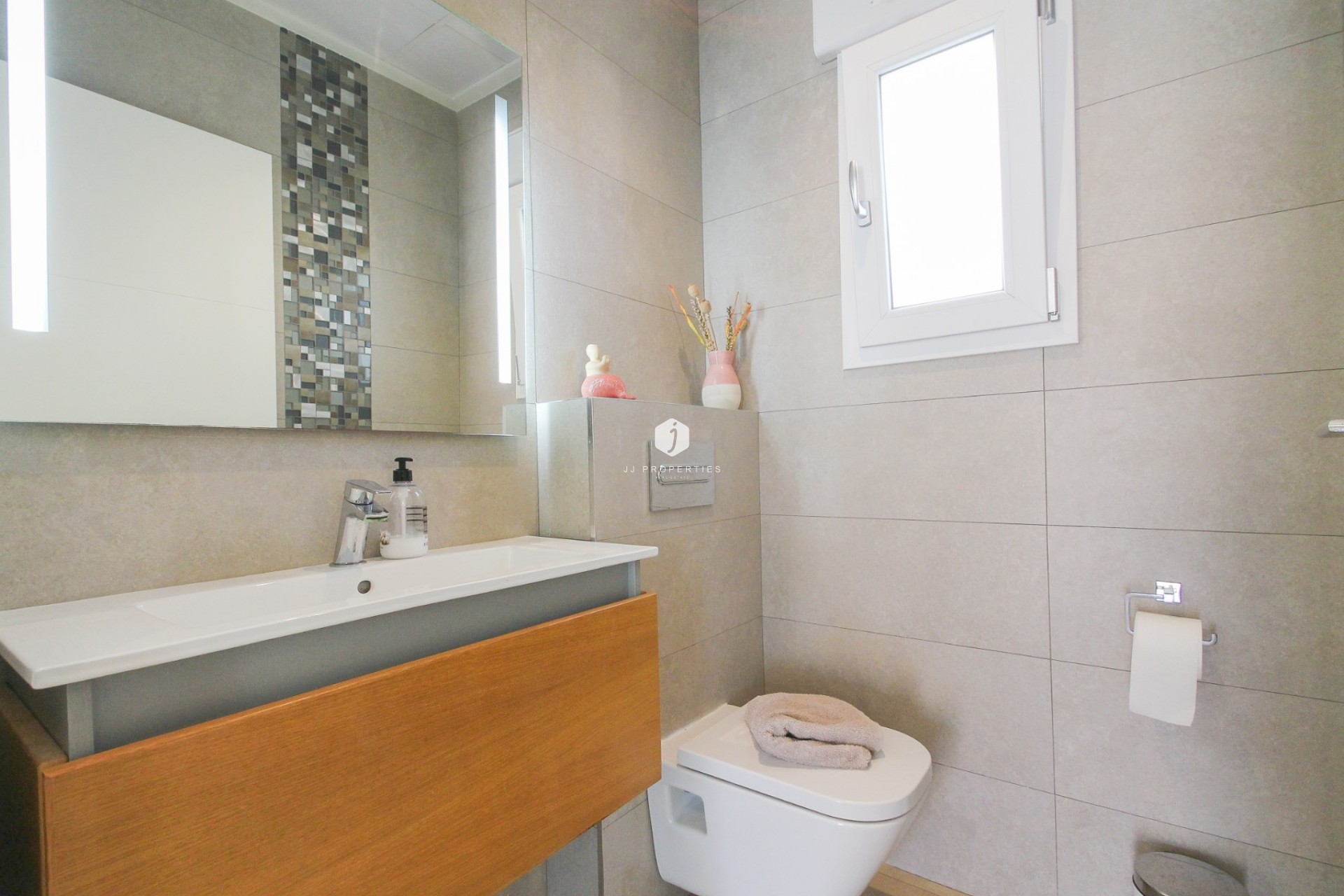 Tweedehands - Villa -
Torrevieja - Costa Blanca