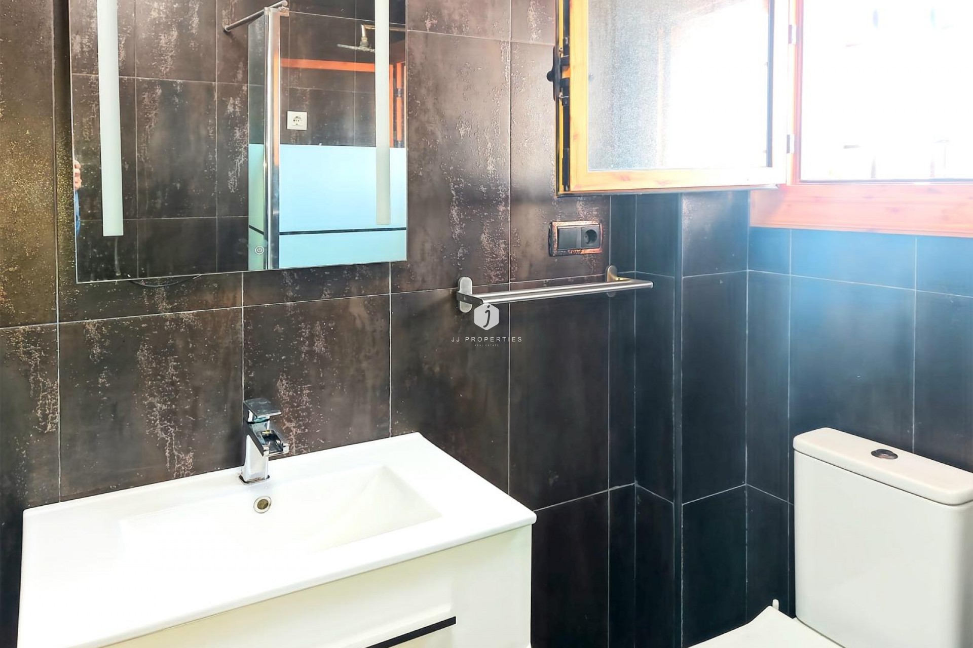 Tweedehands - Villa -
Torrevieja - Costa Blanca