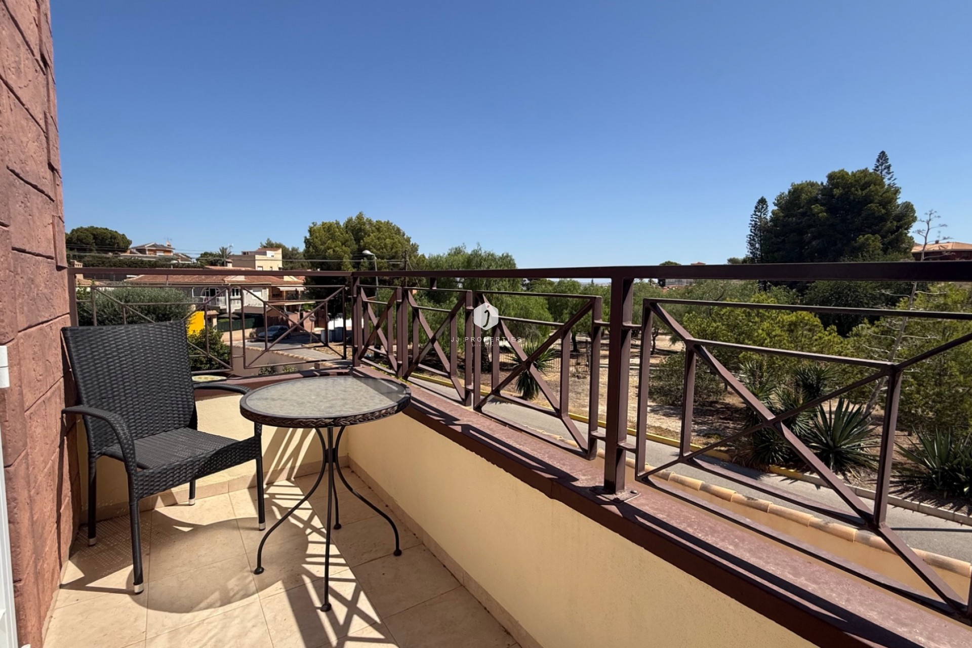 Tweedehands - Villa -
Torrevieja - Costa Blanca