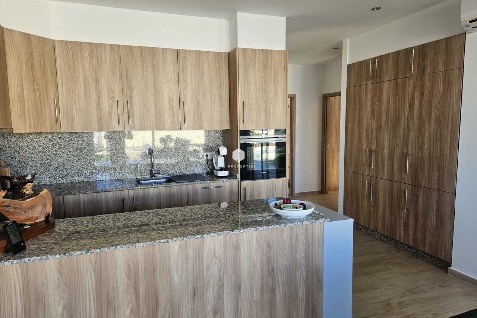 Tweedehands - Villa -
Torrevieja - Costa Blanca