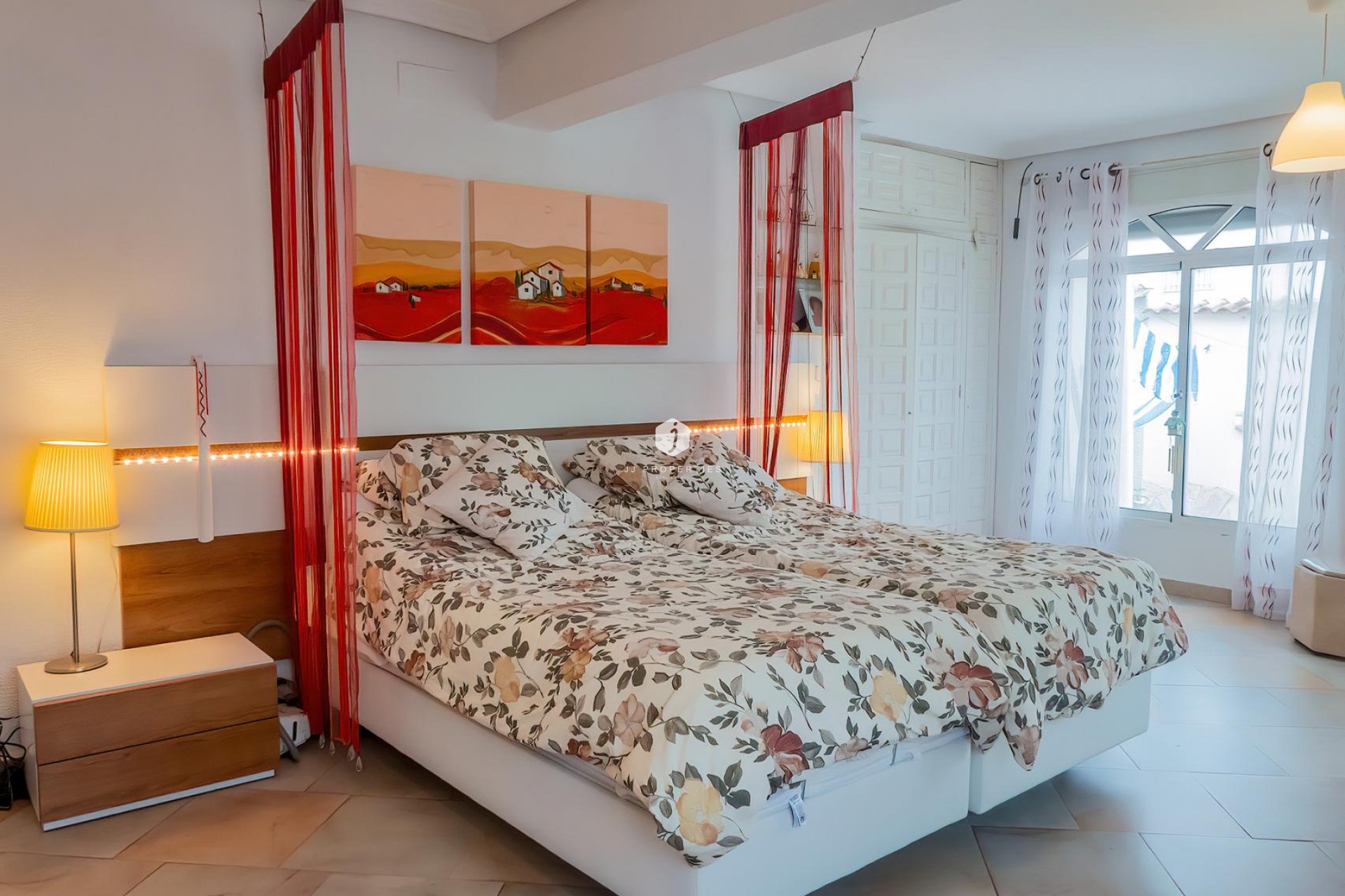 Tweedehands - Villa -
Torrevieja - Costa Blanca