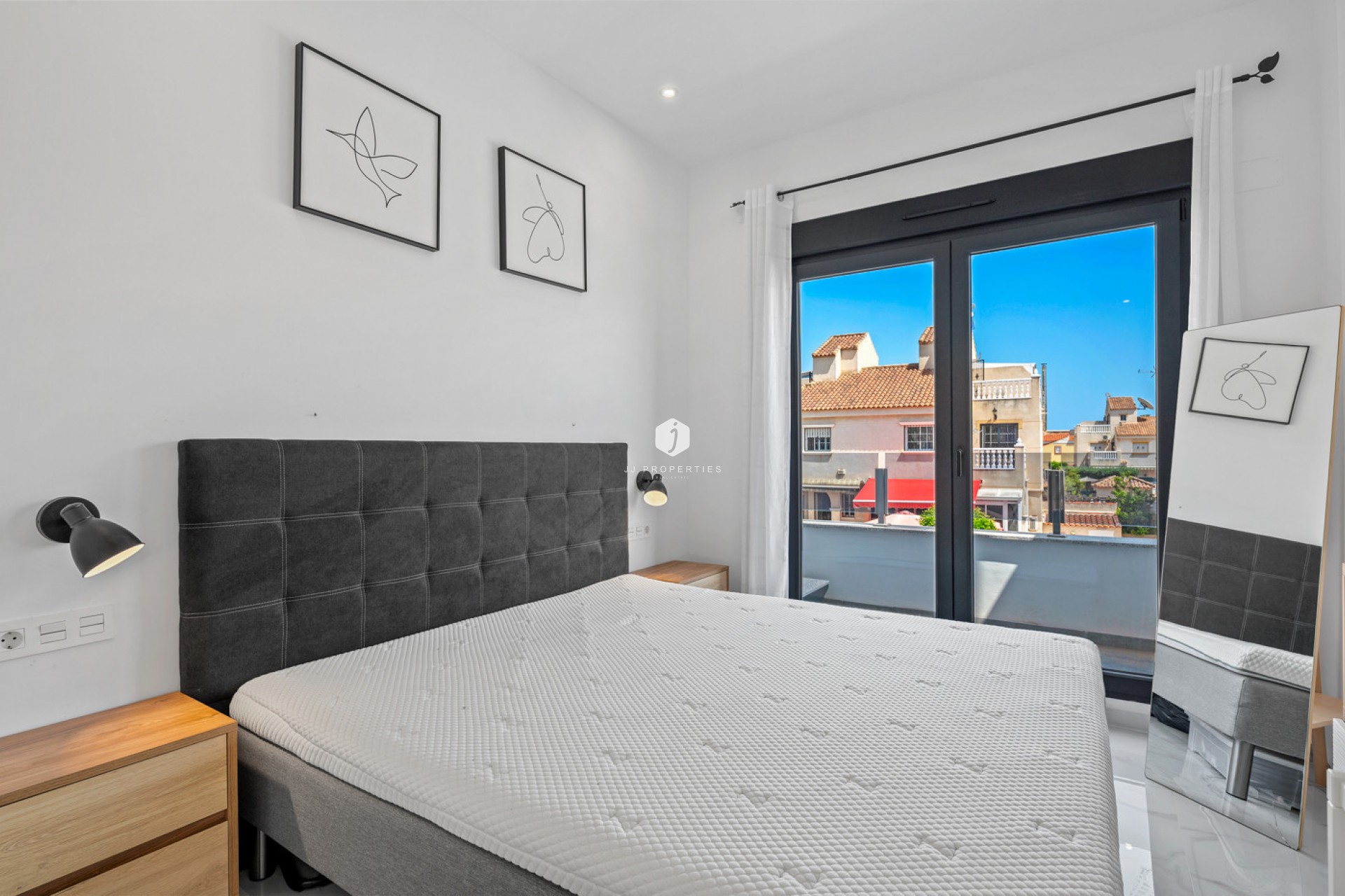 Tweedehands - Villa -
Torrevieja - Costa Blanca