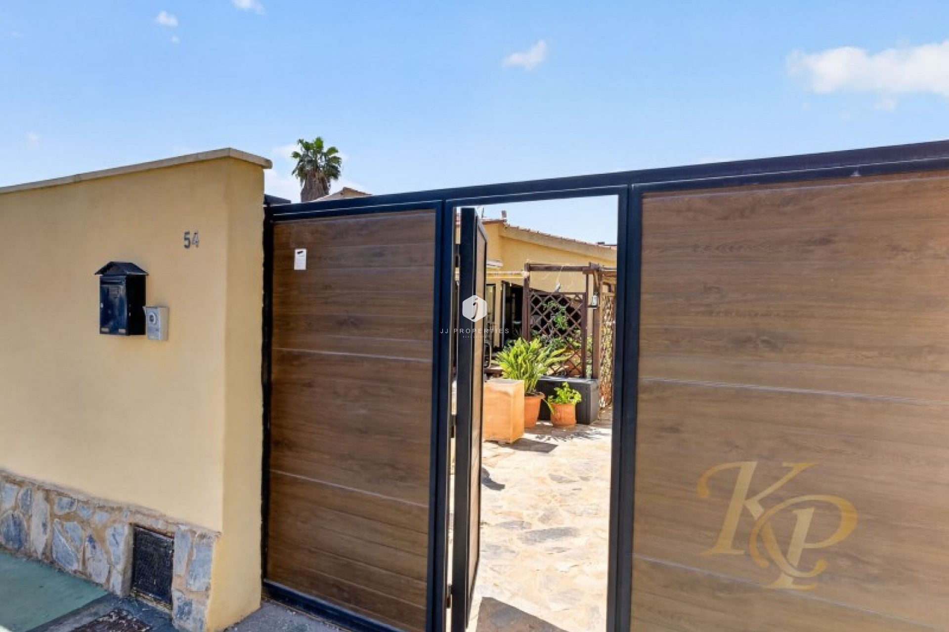 Tweedehands - Villa -
Torrevieja - Costa Blanca
