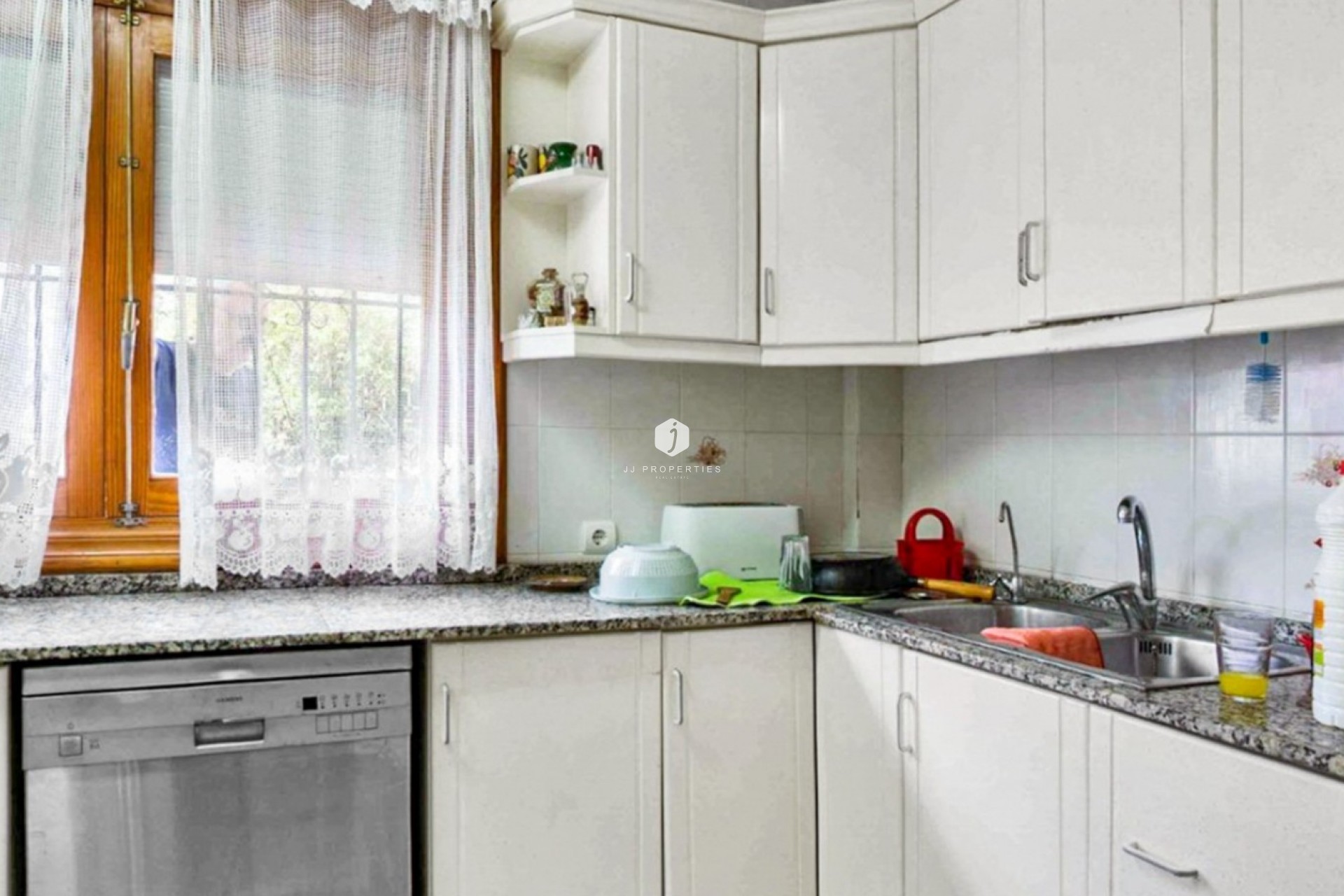 Tweedehands - Villa -
Torrevieja - Costa Blanca