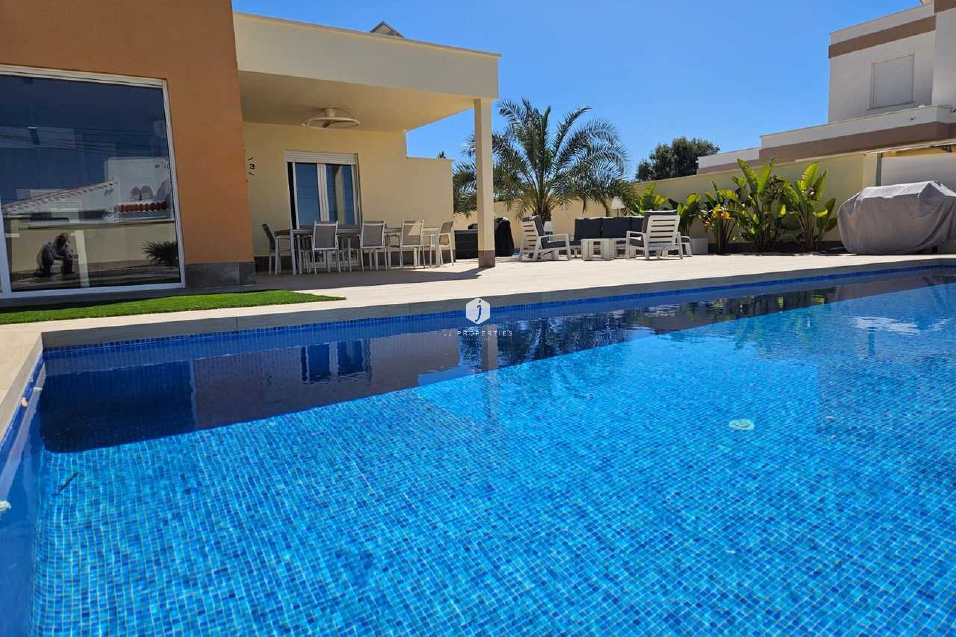 Tweedehands - Villa -
Torrevieja - Costa Blanca