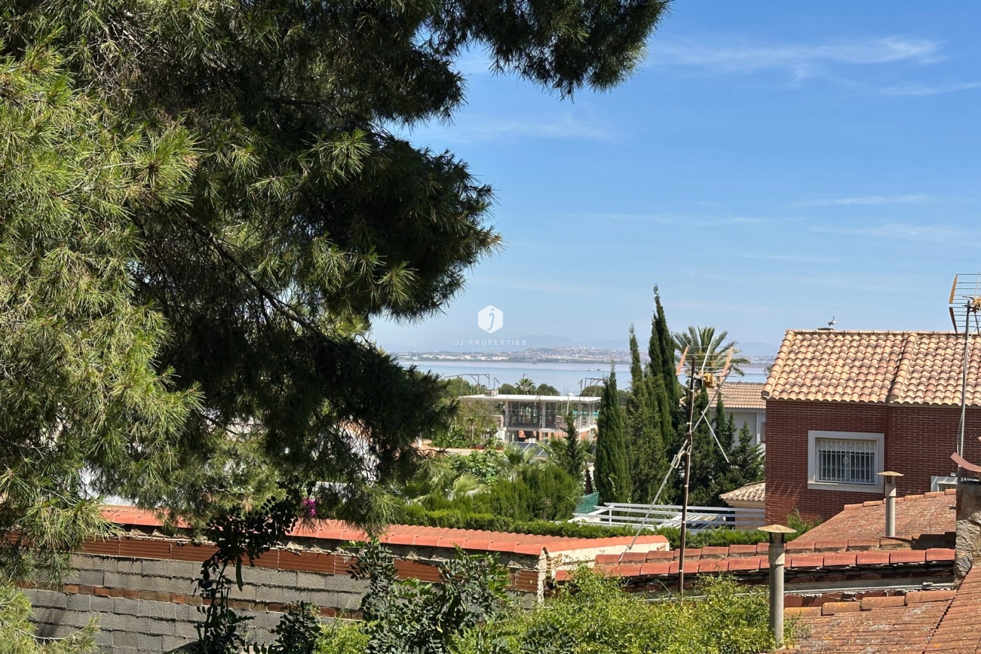 Tweedehands - Villa -
Torrevieja - Costa Blanca
