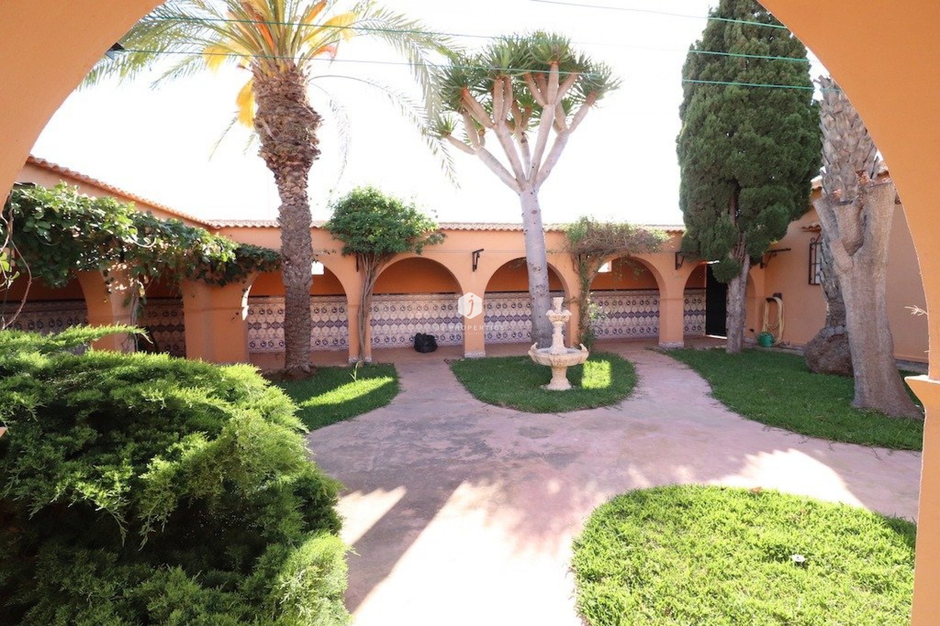 Tweedehands - Villa -
Torrevieja - Costa Blanca