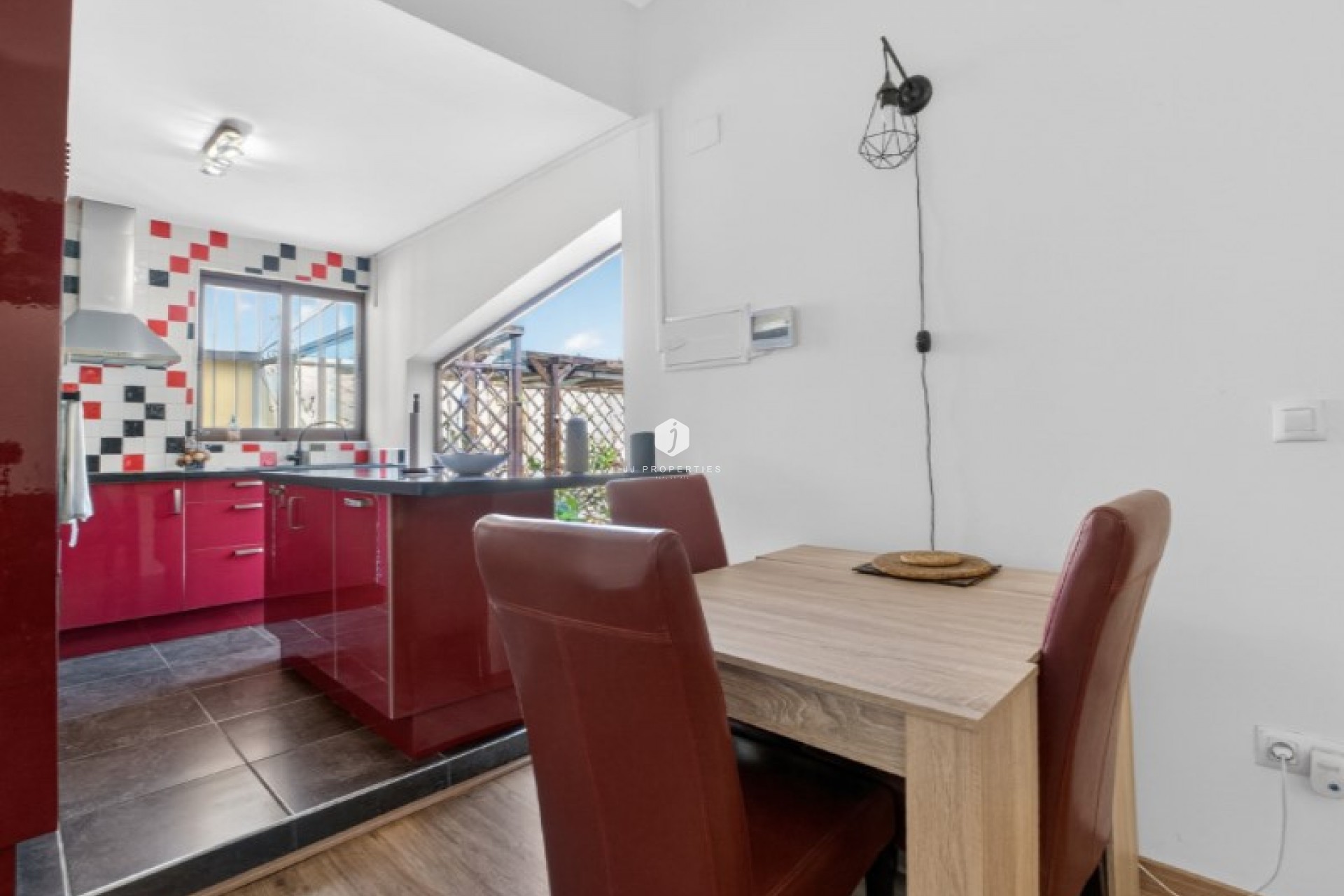 Tweedehands - Villa -
Torrevieja - Costa Blanca