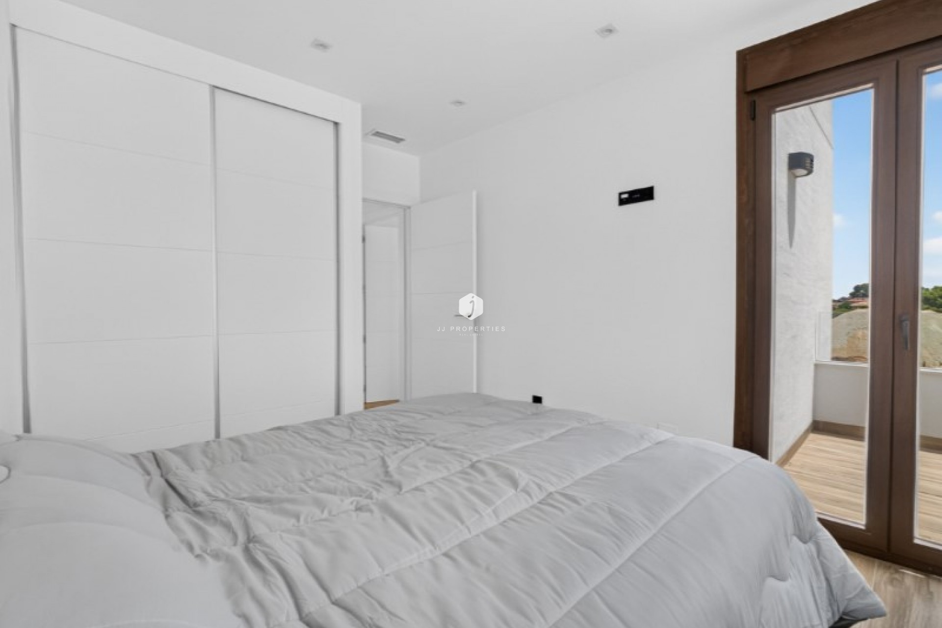 Tweedehands - Villa -
Torrevieja - Costa Blanca