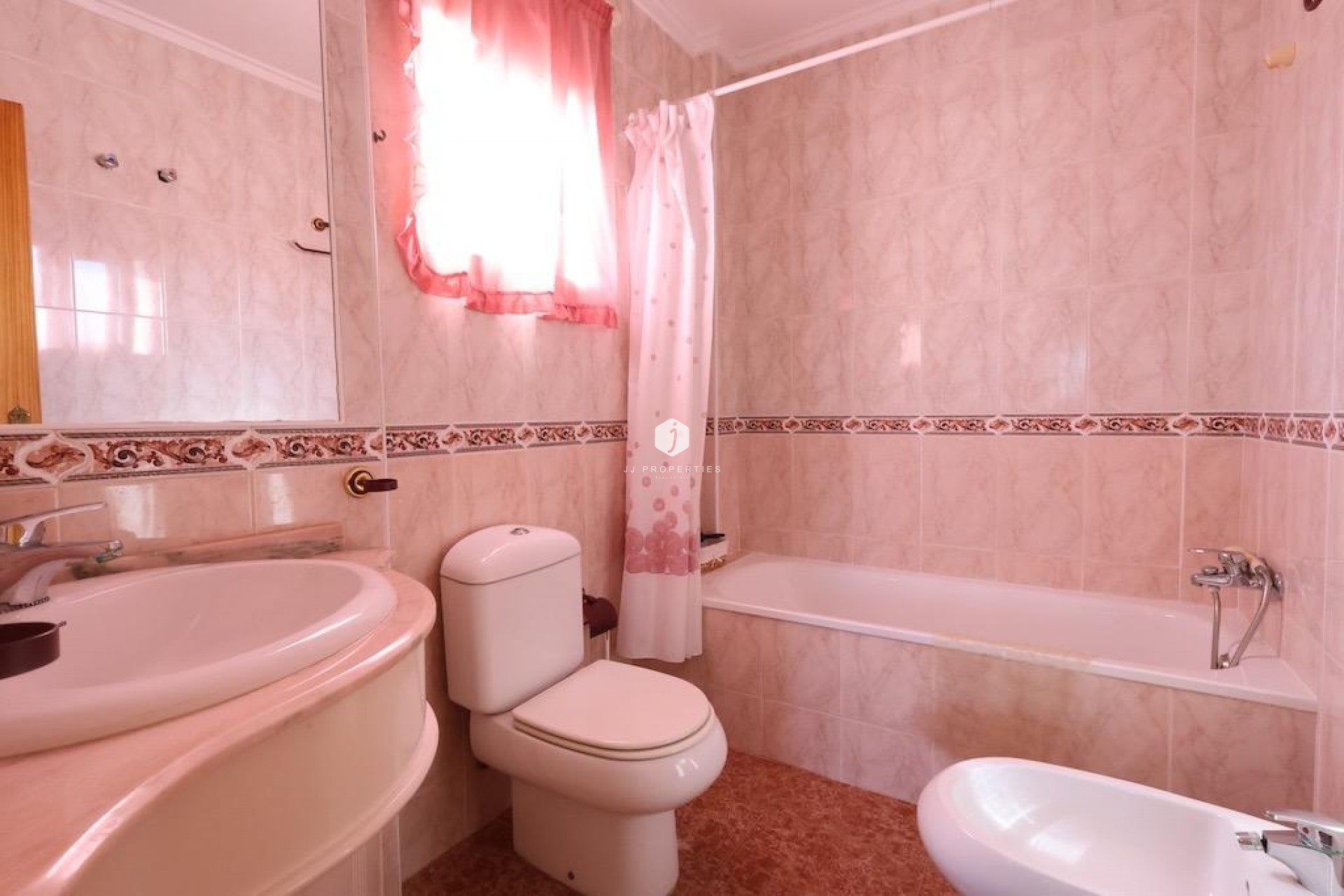 Tweedehands - Villa -
Torrevieja - Costa Blanca