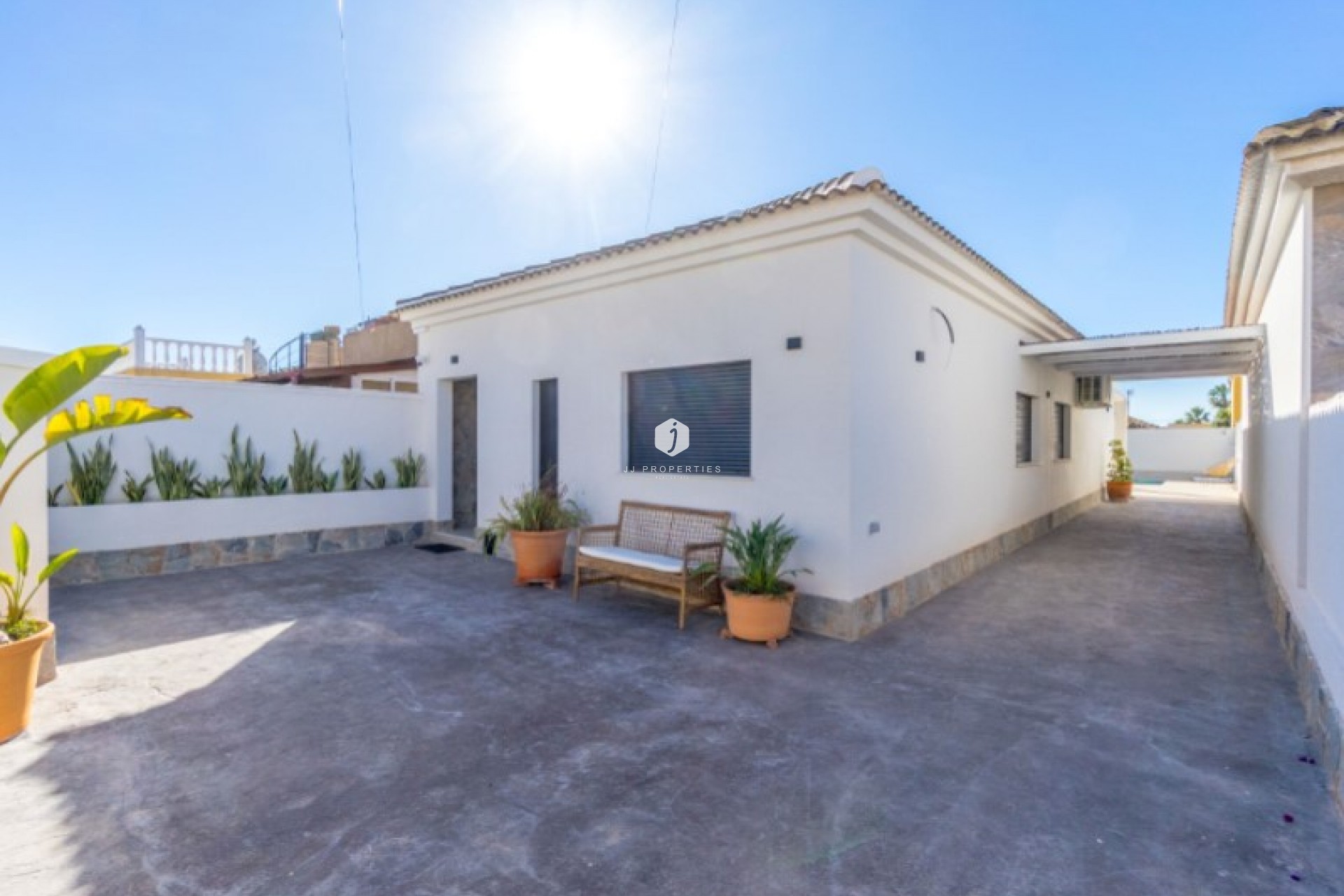 Tweedehands - Villa -
Torrevieja - Costa Blanca