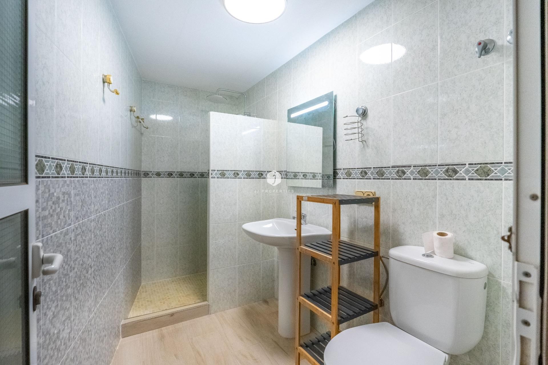 Tweedehands - Villa -
Torrevieja - El chaparral