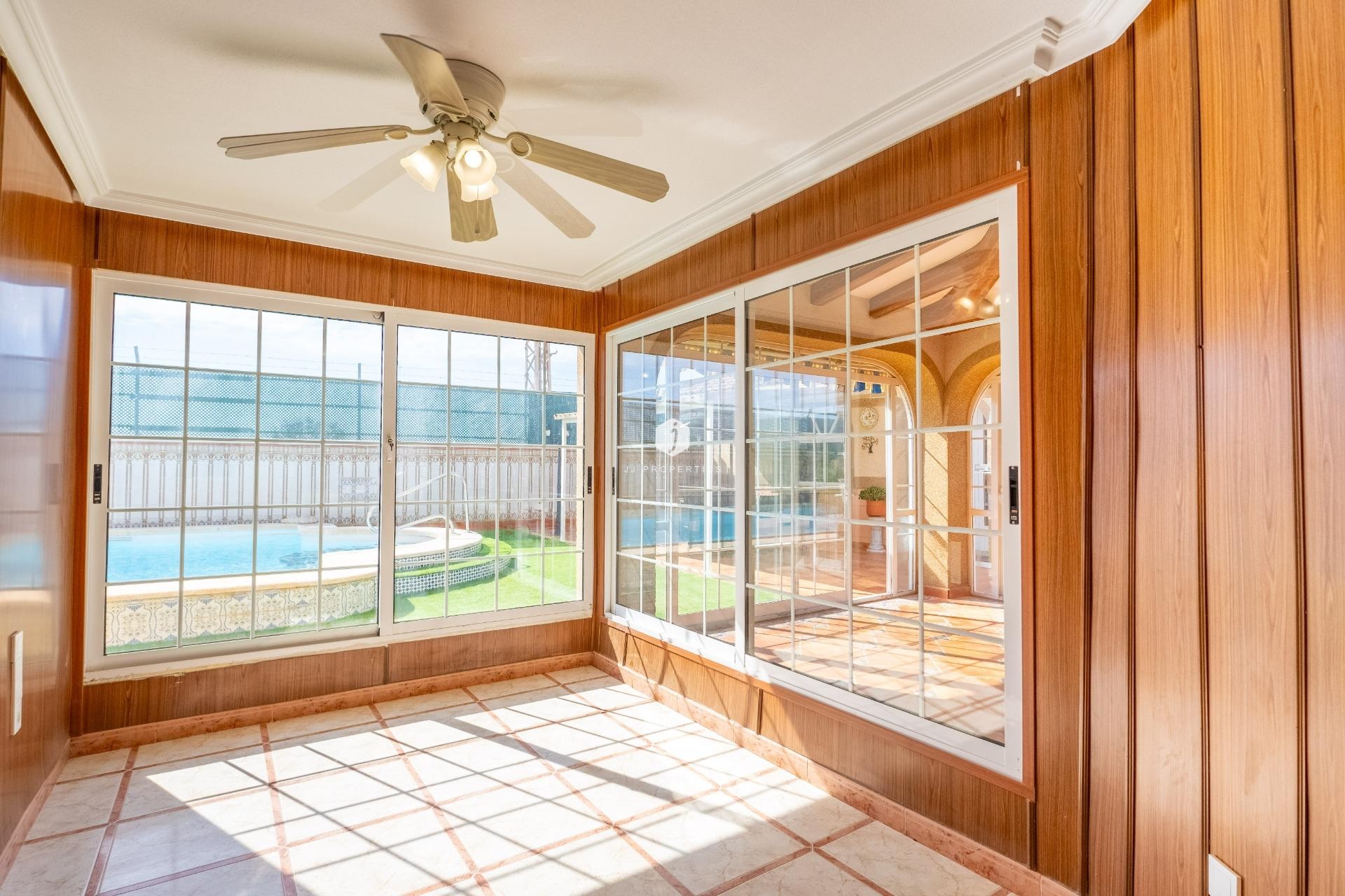 Tweedehands - Villa -
Torrevieja - El chaparral