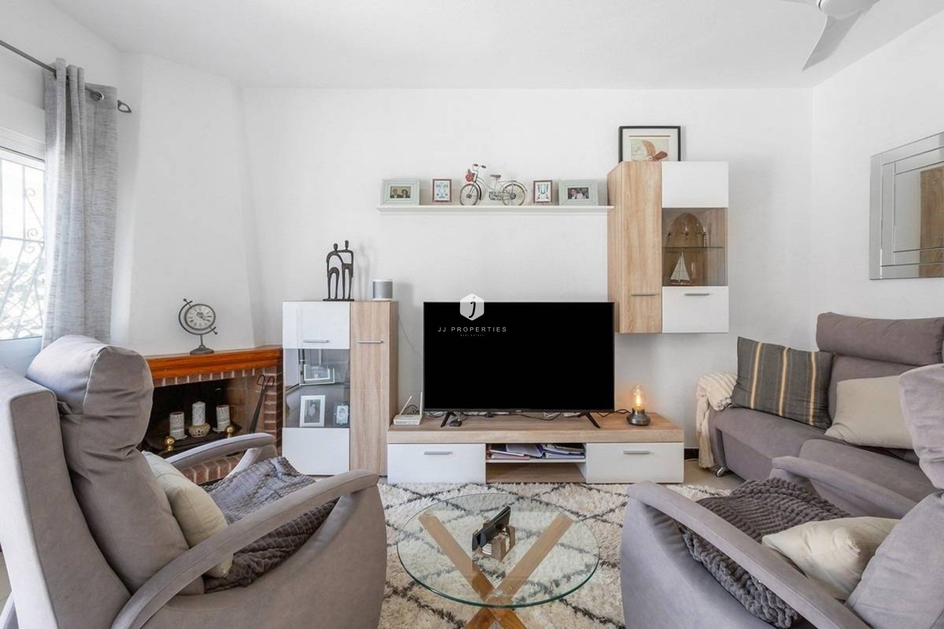 Tweedehands - Villa -
Torrevieja - La Mata