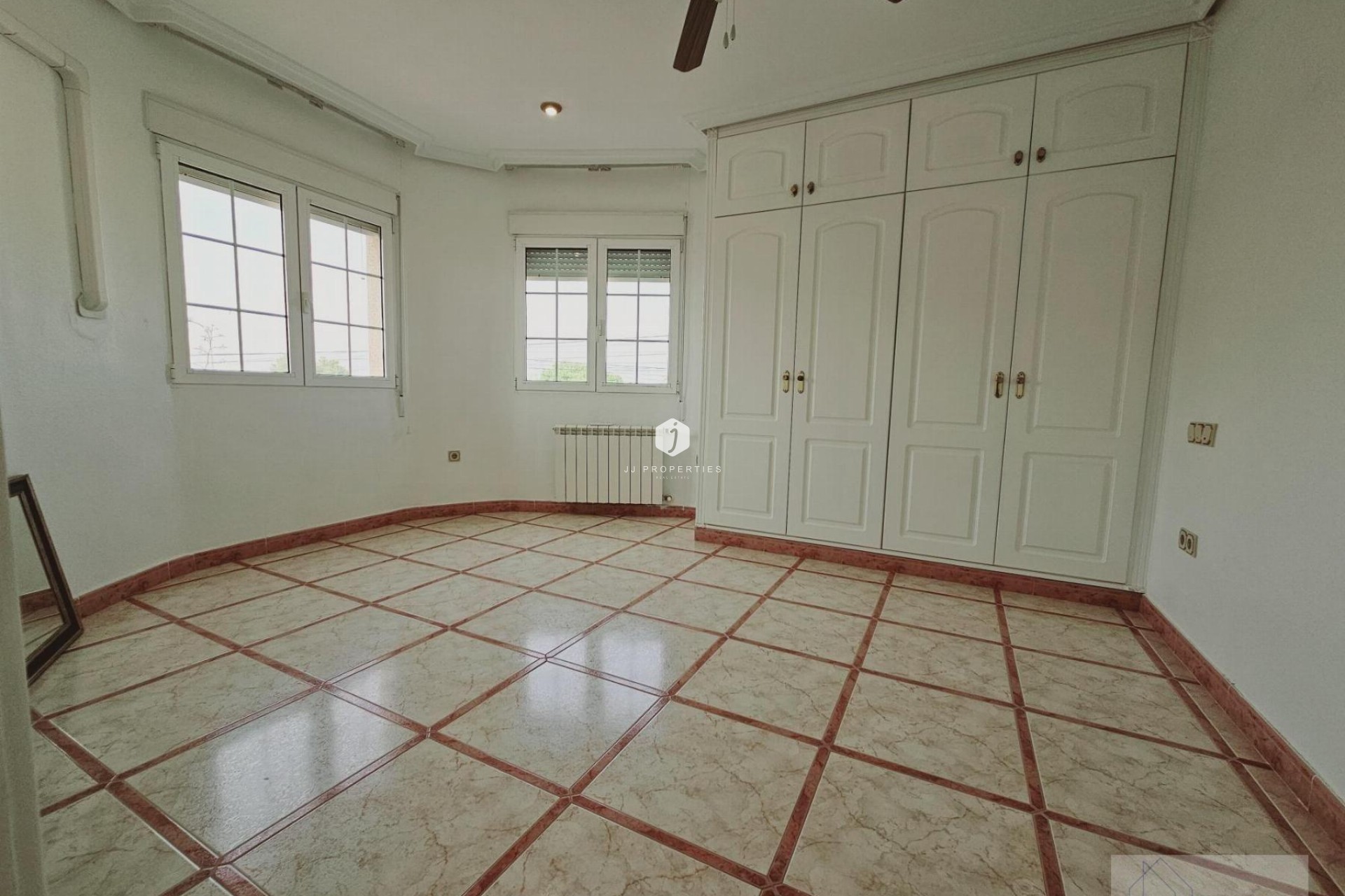 Tweedehands - Villa -
Torrevieja - La Siesta - El Salado - Torreta