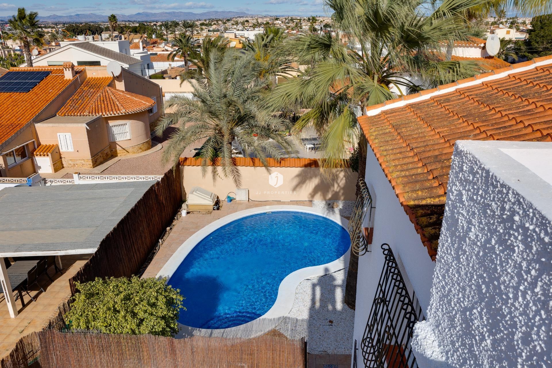 Tweedehands - Villa -
Torrevieja - La Siesta - El Salado - Torreta