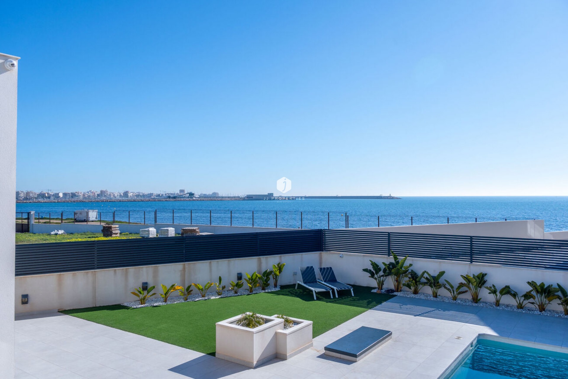Tweedehands - Villa -
Torrevieja - La Valeta