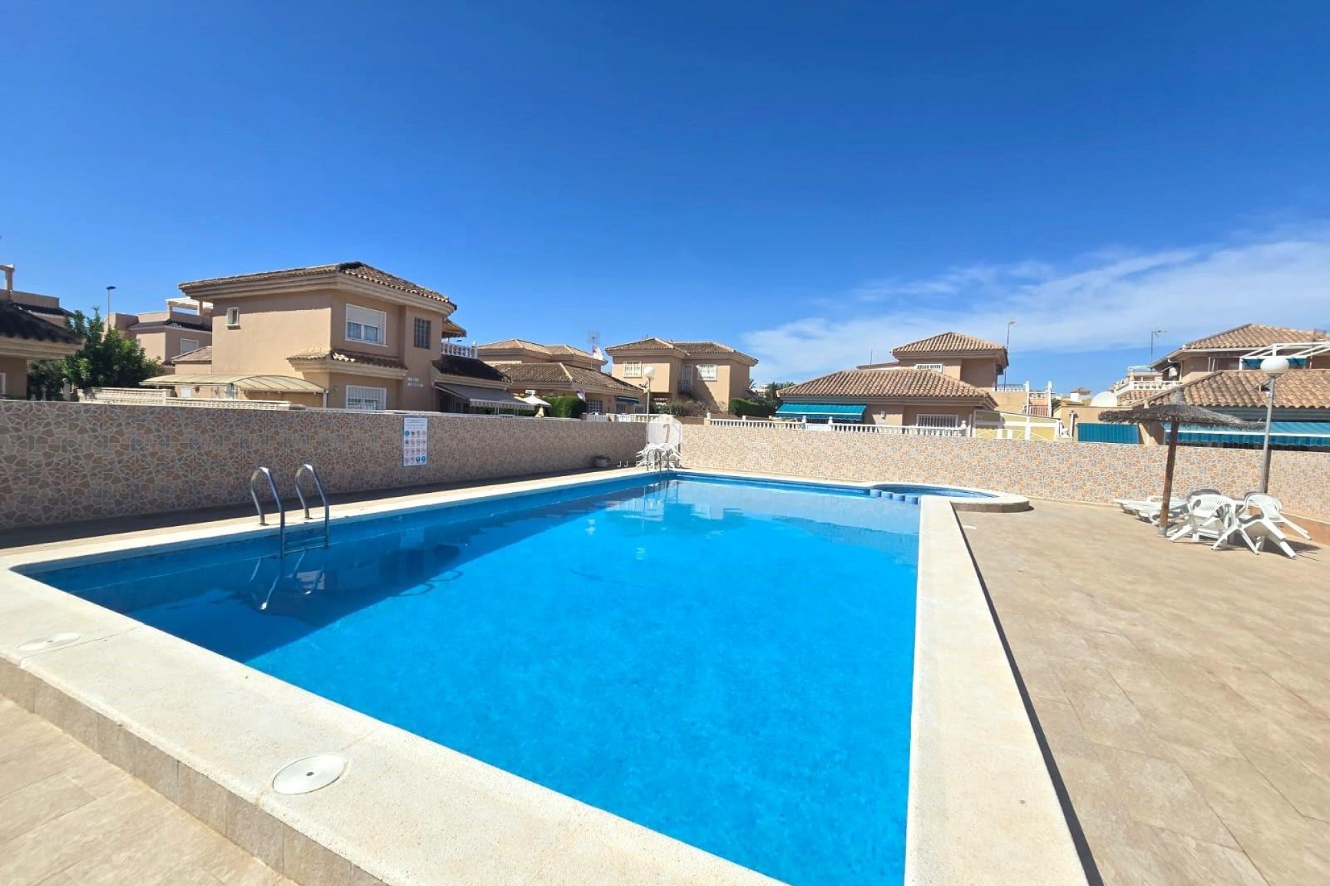 Tweedehands - Villa -
Torrevieja - Los Balcones - Los Altos del Edén