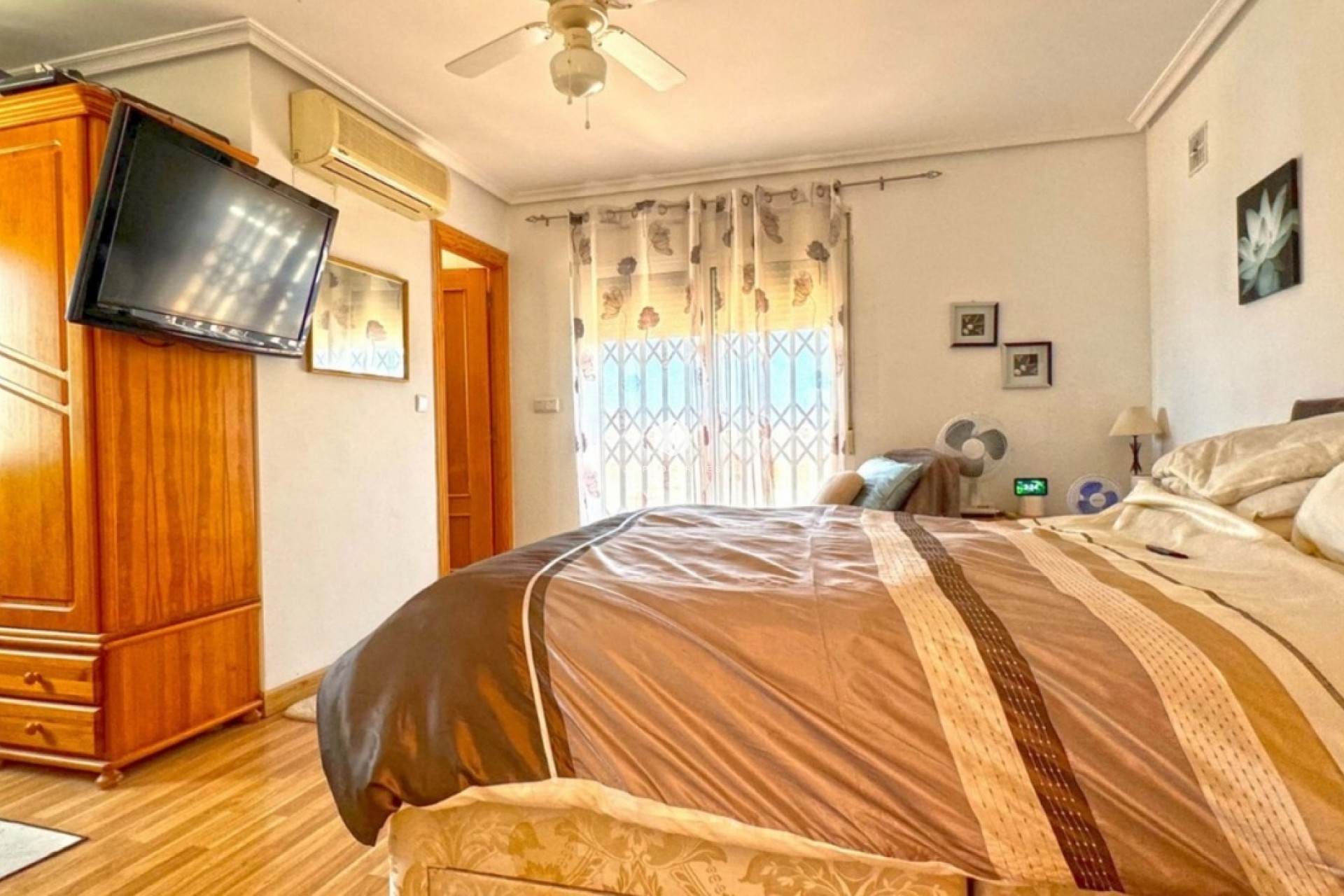 Tweedehands - Villa -
Torrevieja - Los Balcones