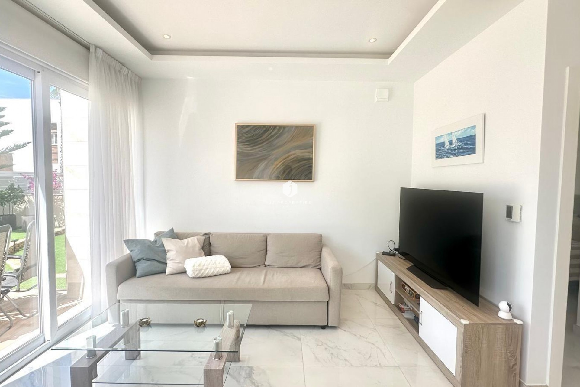 Tweedehands - Villa -
Torrevieja - Miramar - Torre Del Moro