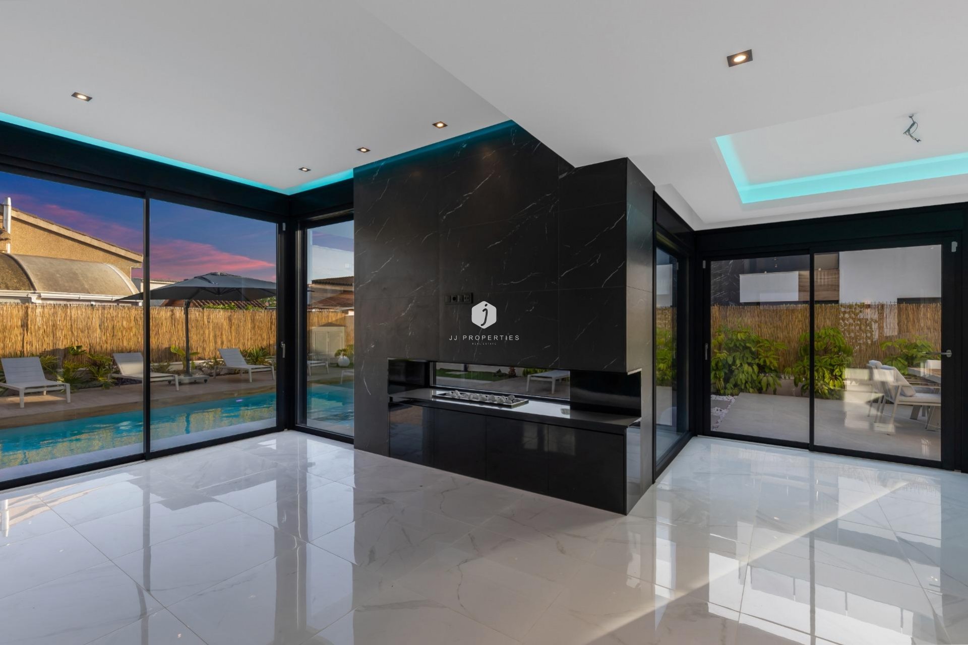 Tweedehands - Villa -
Torrevieja - Torreta Florida