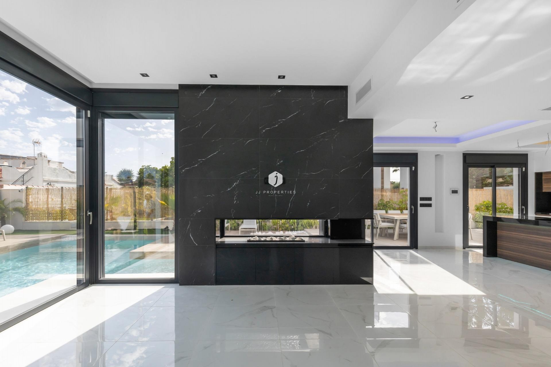 Tweedehands - Villa -
Torrevieja - Torreta Florida