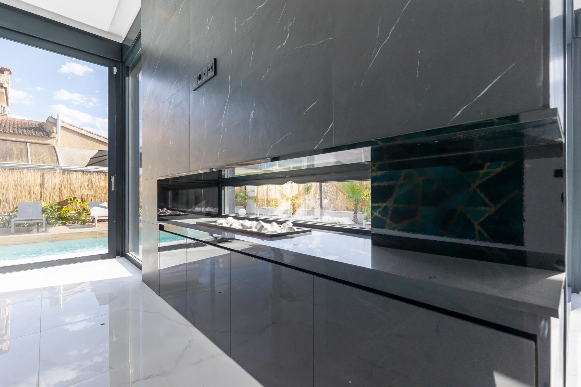 Tweedehands - Villa -
Torrevieja - Torreta Florida