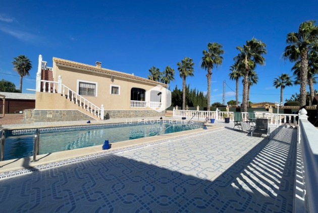 Villa - Aus zweiter Hand - Catral -
                Costa Blanca