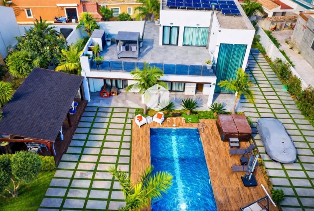 Villa - Aus zweiter Hand - Los Balcones -
                Costa Blanca