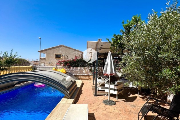 Villa - Aus zweiter Hand - Orihuela Costa -
                La Regia