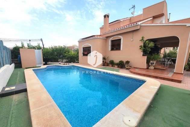Villa - Aus zweiter Hand - Torrevieja -
                aguas nuevas