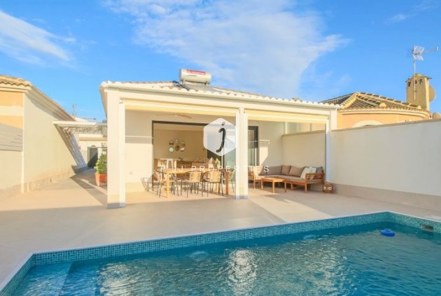 Villa - Aus zweiter Hand - Torrevieja -
                Costa Blanca