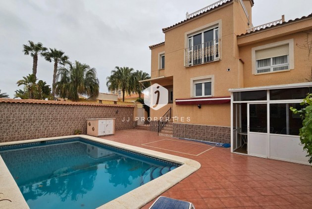 Villa - Aus zweiter Hand - Torrevieja -
                El chaparral