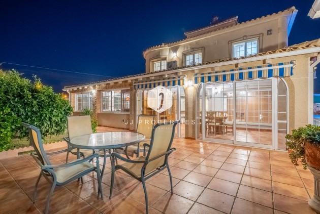 Villa - Aus zweiter Hand - Torrevieja -
                El chaparral