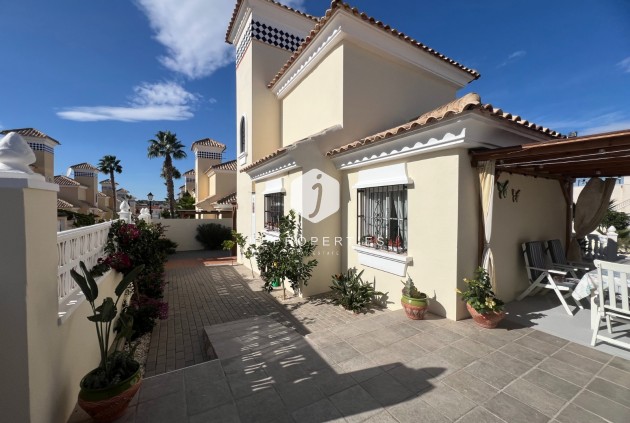 Villa - D'occasion - Algorfa -
                Inland