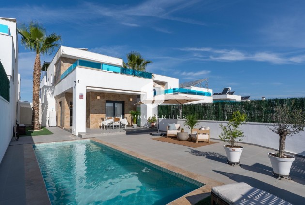 Villa - D'occasion - Bigastro -
                D6