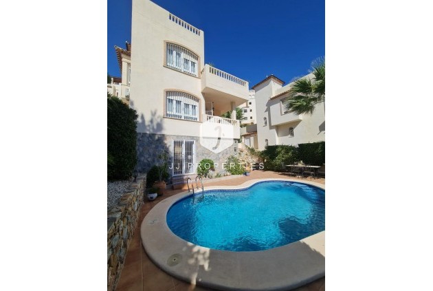 Villa - D'occasion - Orihuela Costa -
                Lomas De Campoamor-las Ramblas