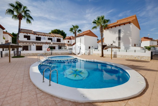 Villa - D'occasion - Orihuela Costa -
                PAU 8